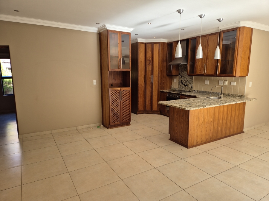 3 Bedroom Property for Sale in Wilkoppies North West